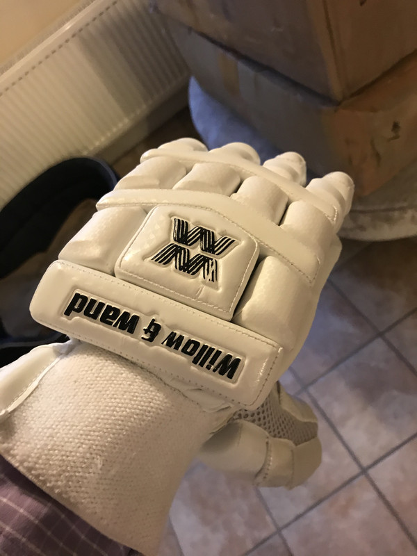 11D5C3EA-7B73-4EA0-A130-46E6D74E05F4