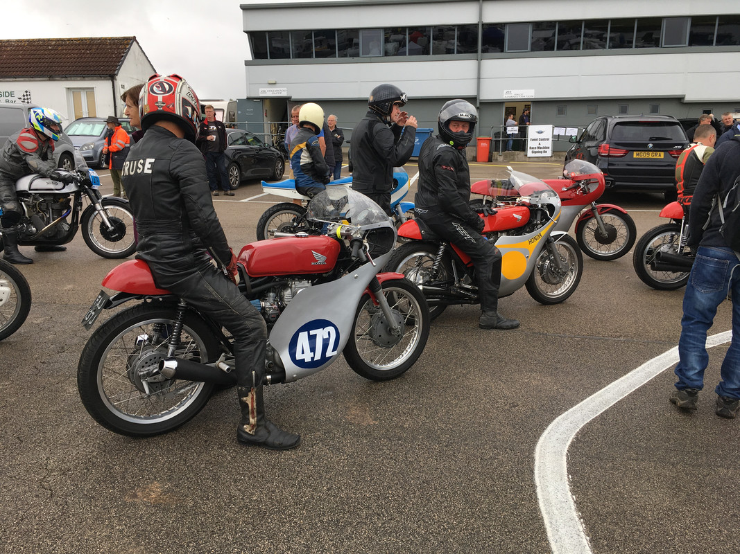 A5604A6B-3247-4865-BDF9-27A2EA379B5D