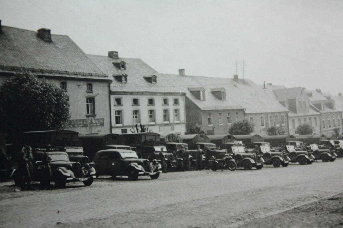 technische Aufnahmen WKII - Panzer, Motorräder, 