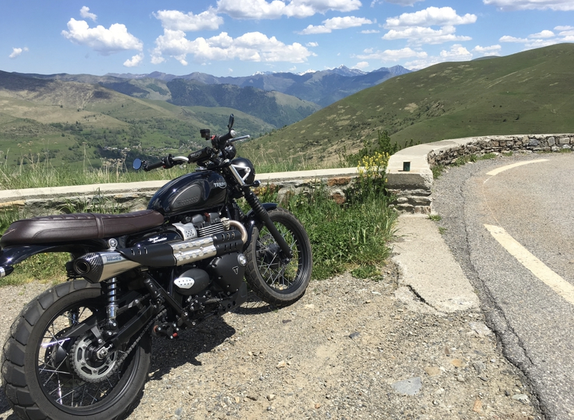 2B8F09EF-5B1C-4AAD-A5CC-795CDFA6A513