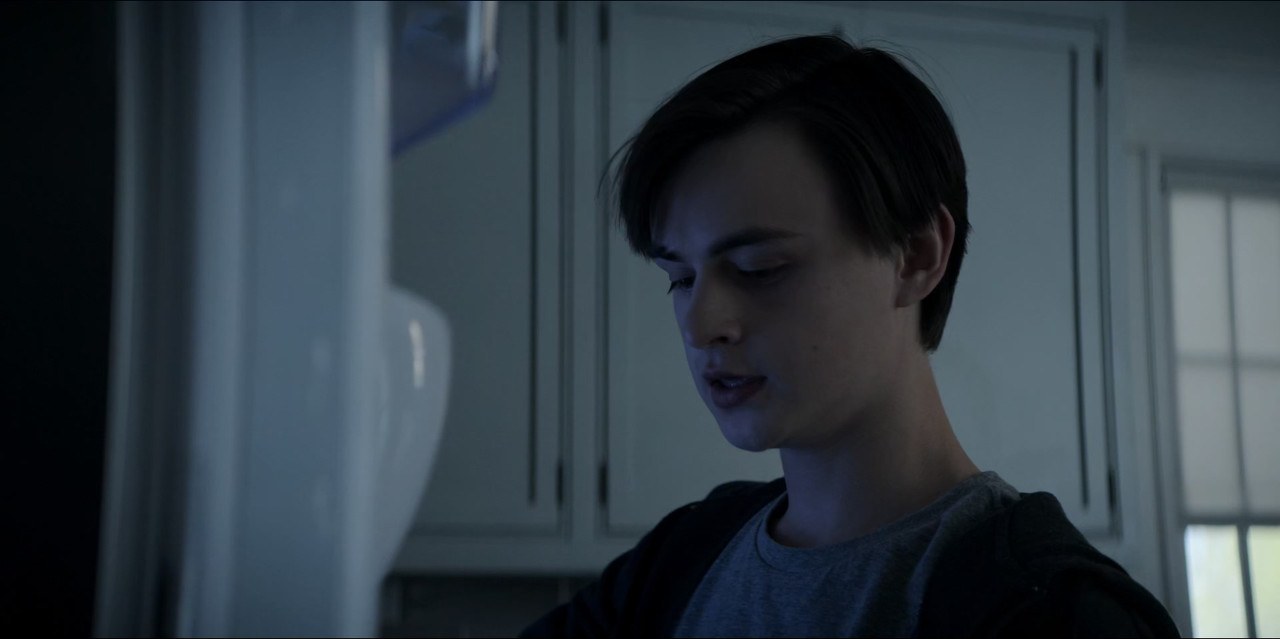 Defending Jacob (2020) S01E01 Pilot (1080p ATVP Webrip x265 10bit EAC3 5.1 - HxD) [TAoE].mkv_2020042