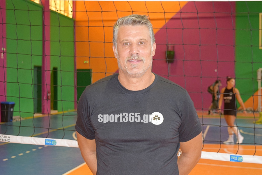 , Μπήκαν στο γήπεδο τα κορίτσια του Απόλλωνα (pics & vid)