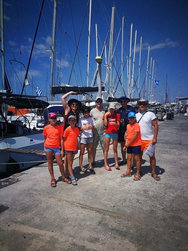 5C6FD9E9-7A13-4972-9C3D-1F8B2C109D4E