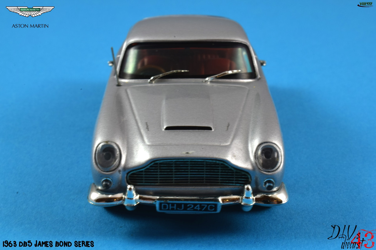 Aston Martin_DB5_James Bond_Vitesse (8)
