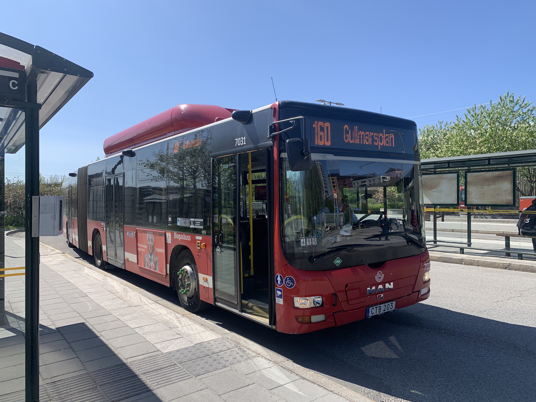 610CD114-B2B9-41AF-853F-A0079A79EB75