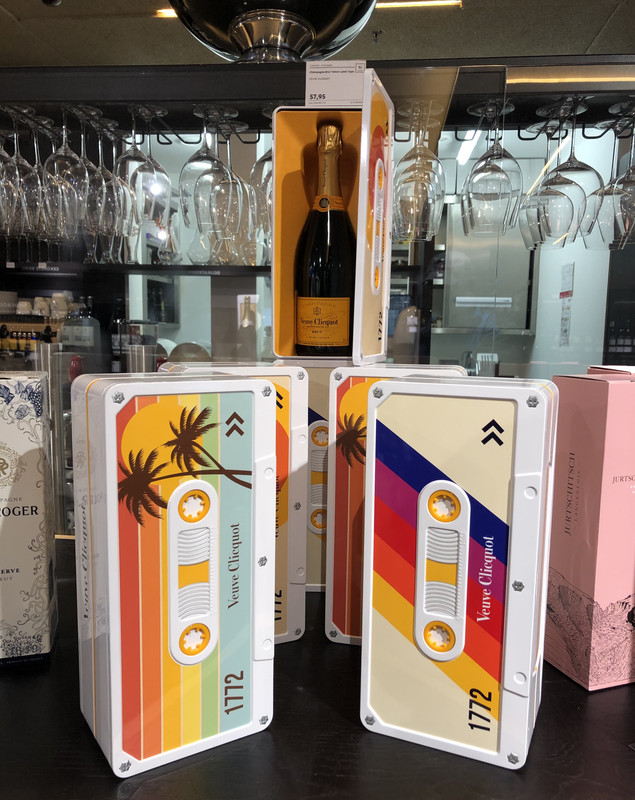 D072C73F-4B7E-4E7F-8EAC-EE55A41C211B