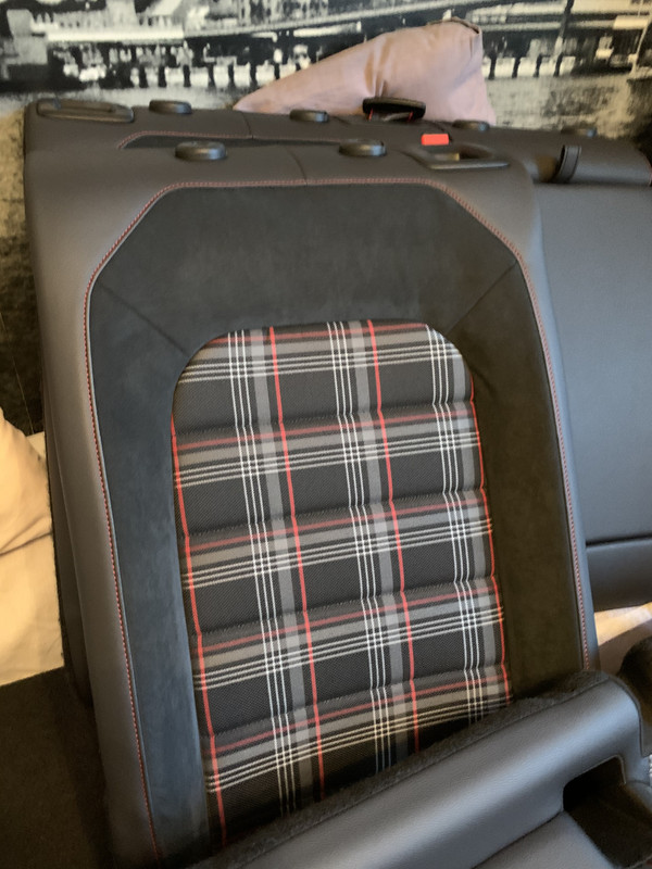 31F6A264-2CAE-47F0-8DAB-BFA91E379FCE