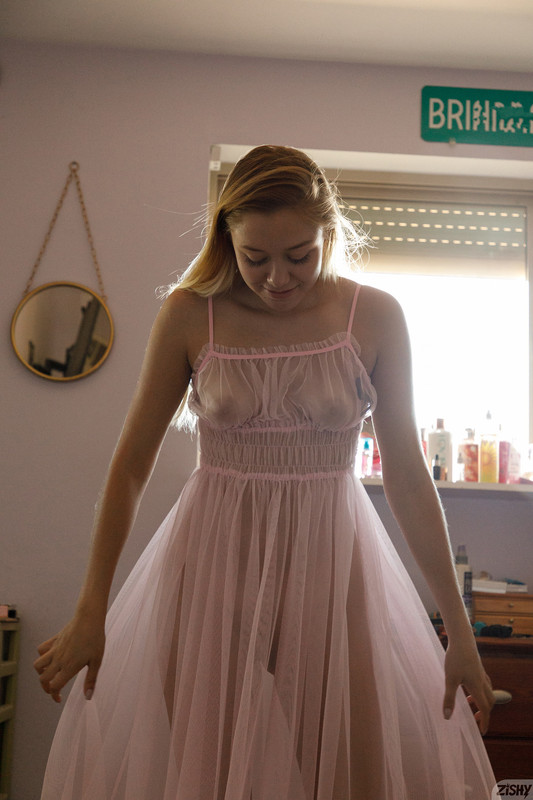 full_025_74251317061424