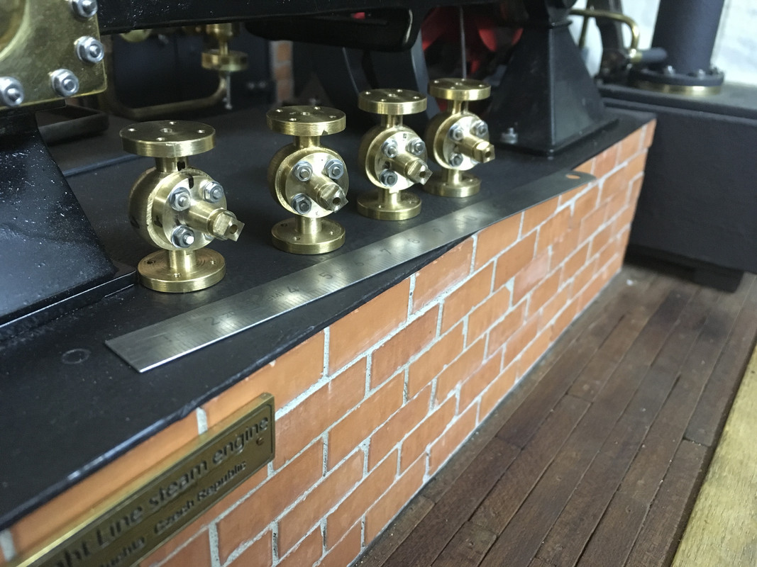 16965CEA-B85B-4238-A5C8-D3720984BFEA