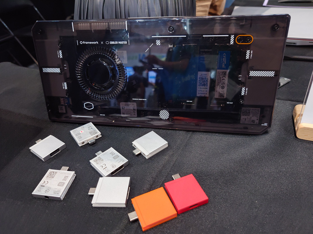เคส Framework x Cooler Master
