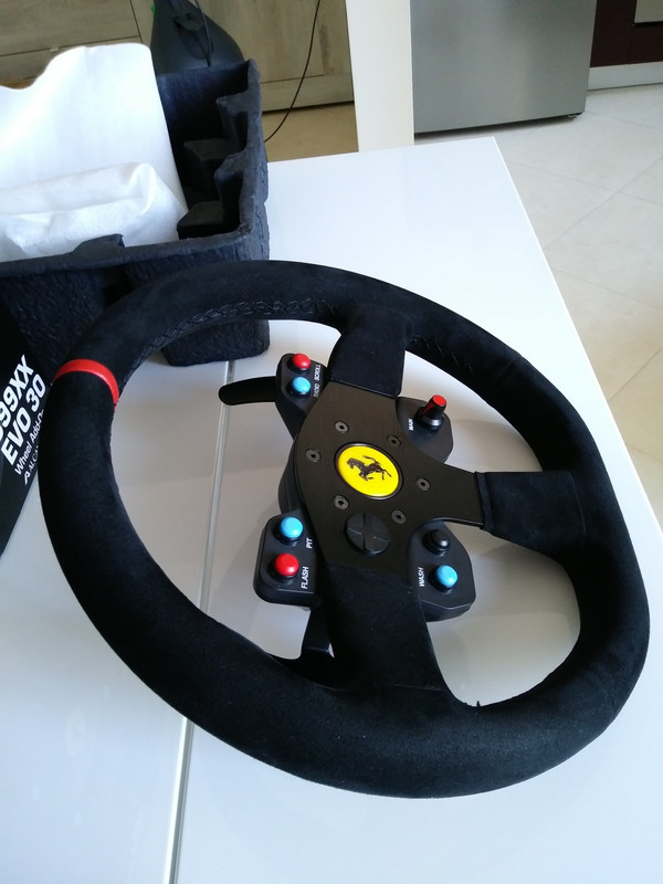 Thrustmaster Ferrari 599XX EVO 2