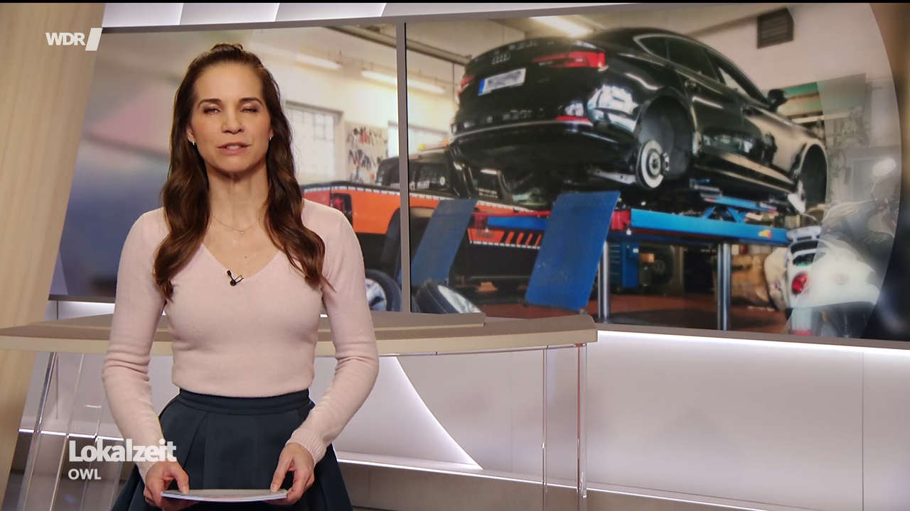 Kristina Sterz WDR Lokalzeit OWL 12 03 2026 112X Caps 96