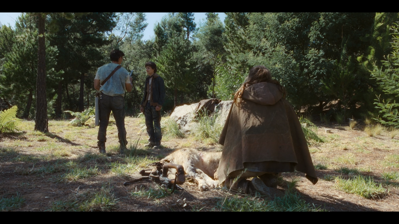 Tribes.of.Europa.S01E01.1080p.WEB.H264-STRONTiUM.mkv_snapshot_02.10_[2021.02.19_12.23.13]