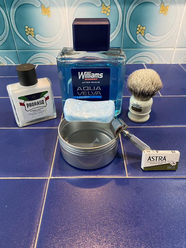 ACF7C542-7182-4D4A-8C00-A4427EC39899