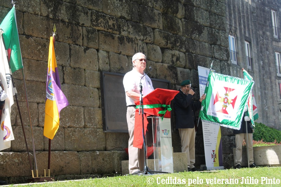 IMG-1853-eu-dizendo-um-poema-meu