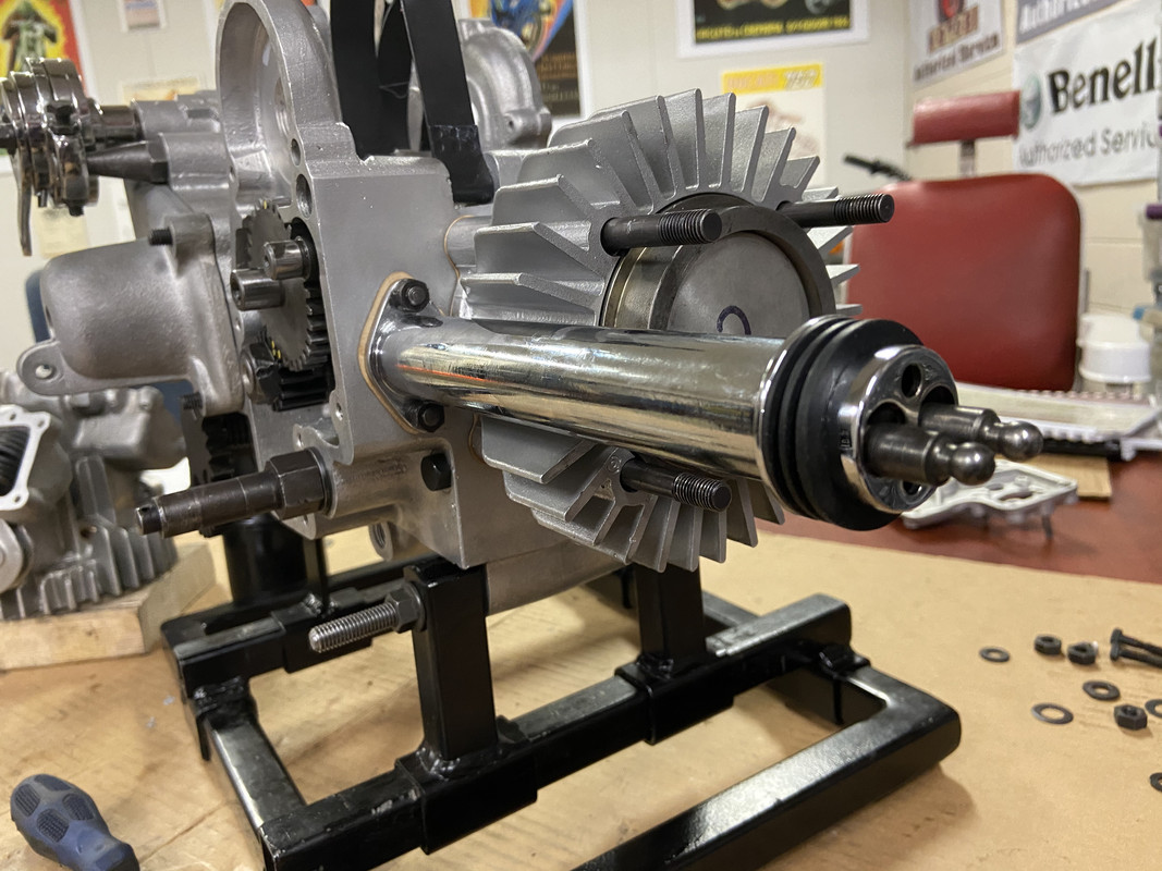 618B8130-F5D0-4E3F-9AFD-CACFCD0E481F