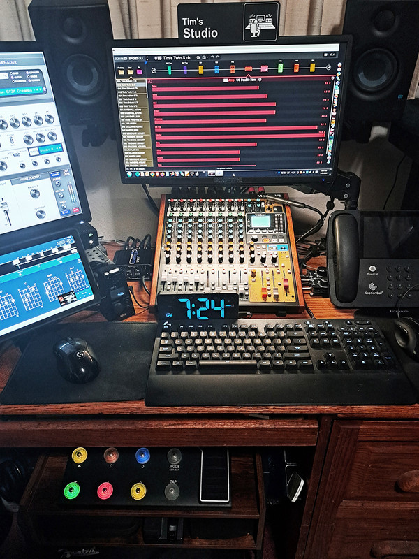 Studio-w-Patch-Bay-2024(2)