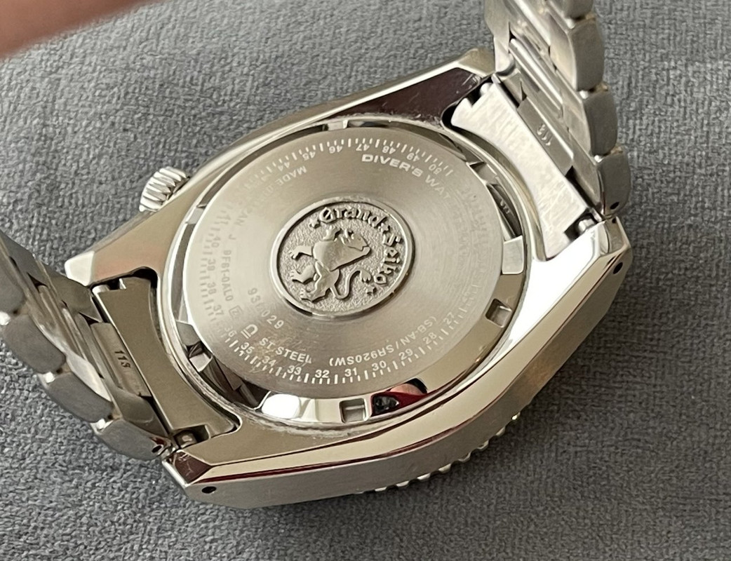 C74D3B23-05CB-4A92-ABAF-891420CE80EA