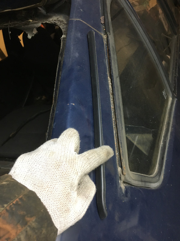 FADC3013-50F1-48A8-824B-CBC756EF4ACB