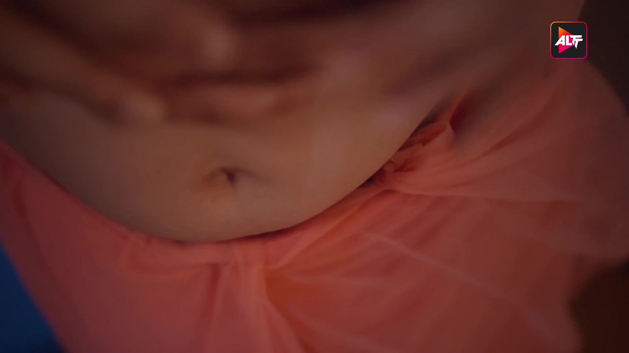 vlcsnap-2025-06-24-01h00m34s687