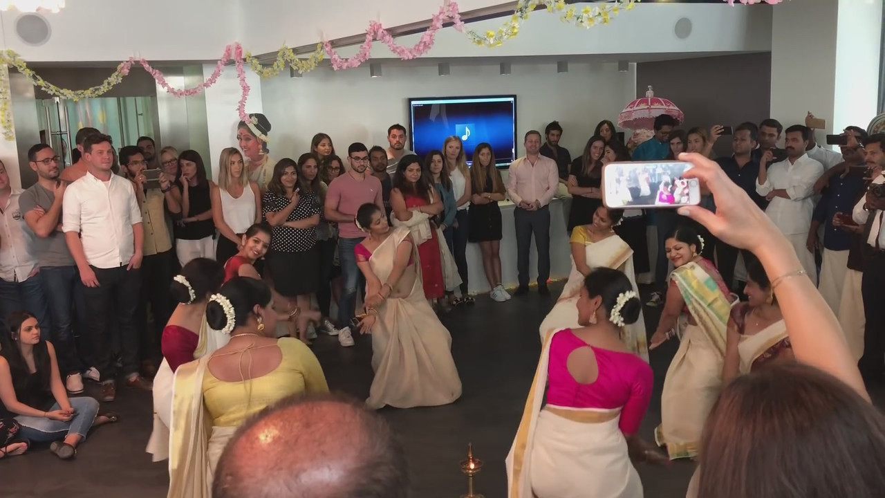 Thiruvathira  Onam Dance[21-24-58]