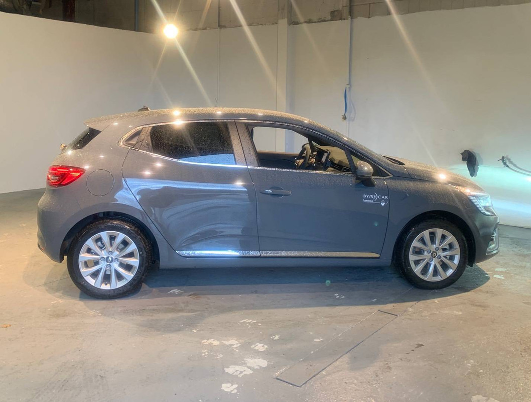 ABB27024-1433-4433-8DF0-9132EA1ED8E2