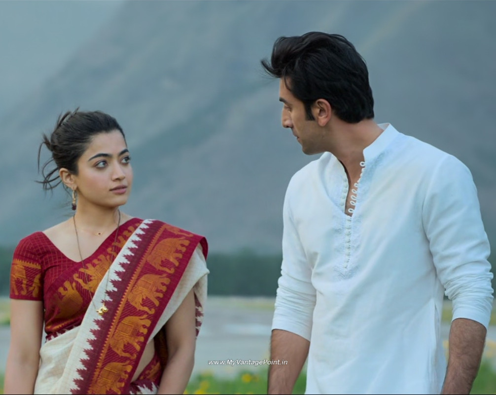 46Rashmika Mandanna Hot in Animal Movie with Ranbir Kapoor