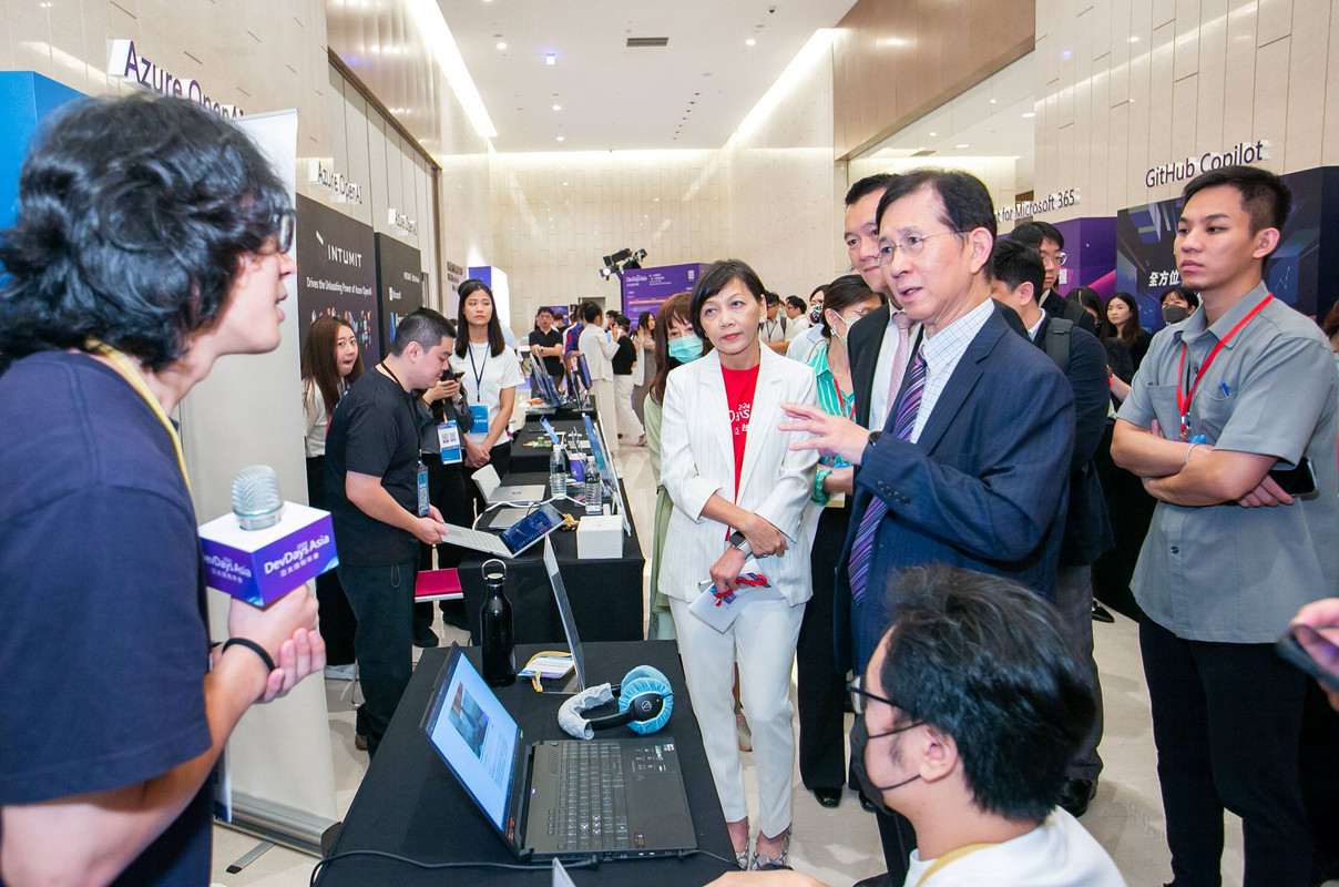 迪威智能展示創新解決方案。 迪威智能展示創新解決方案。