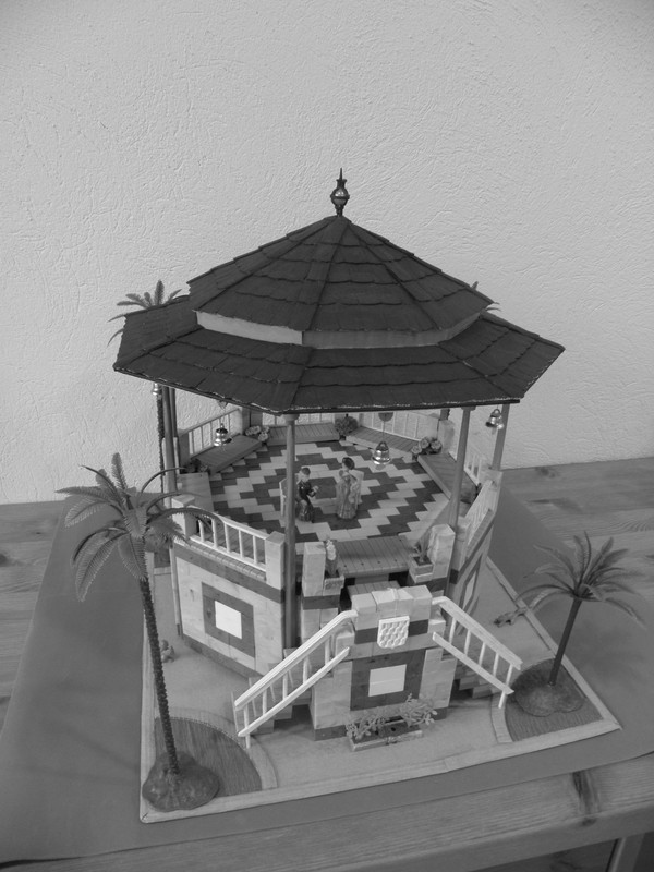 kiosko 8 campanas - gris 2