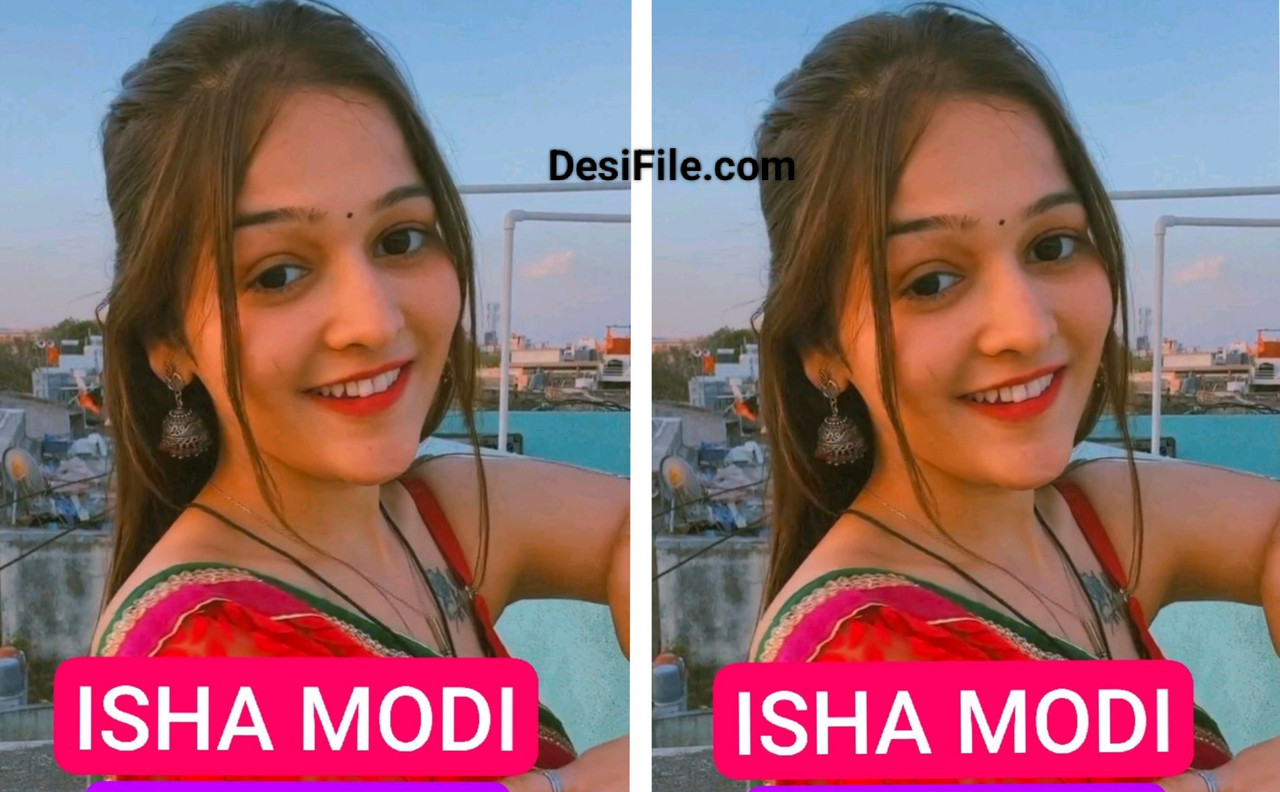 Beautiful Instagram Influence Isha Modi Pressing Huge Boobs Latest Video