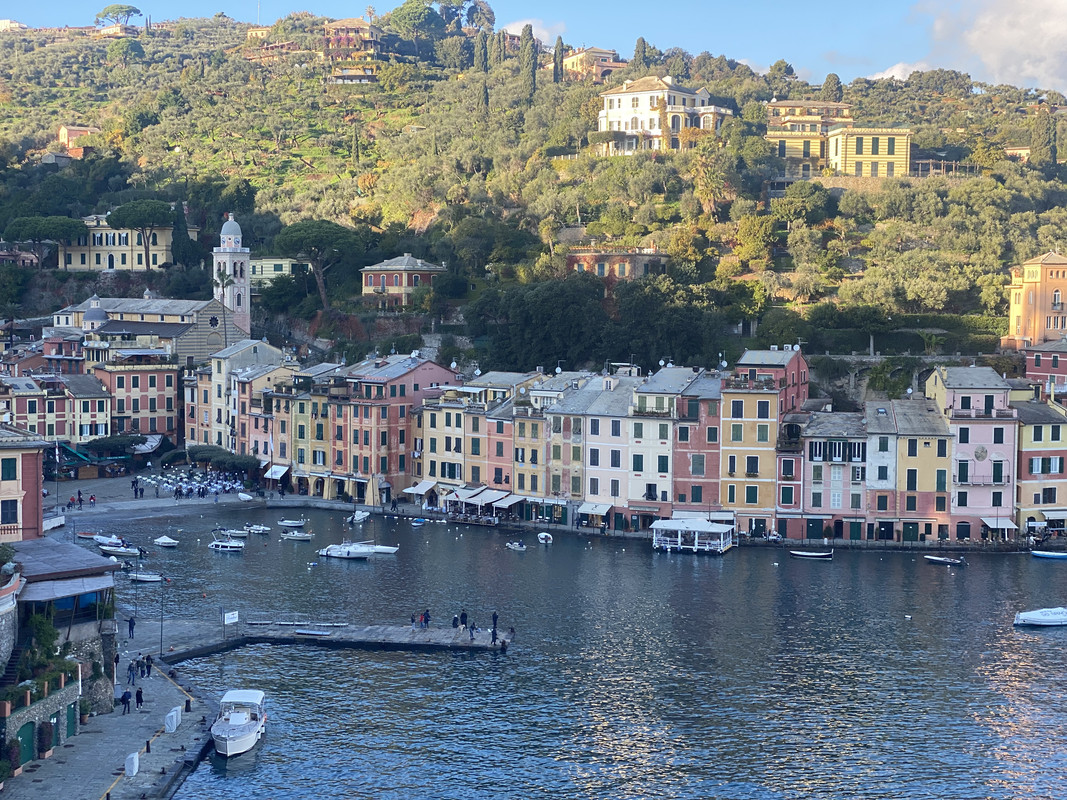 4F776246-7BDF-4C08-921F-5ECE05709AC0