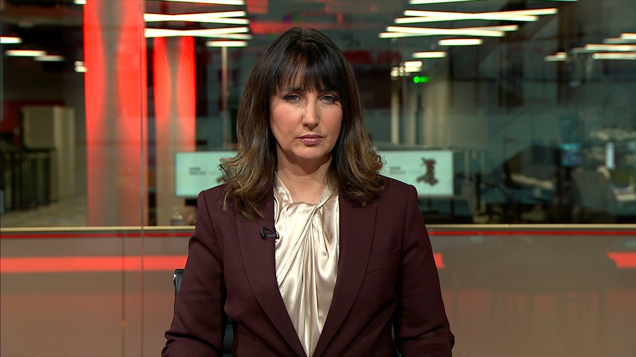 01.14 - 22.30.00 - BBC Wales Today & Weather. News and weather from B....ts_snapshot_13.36.826