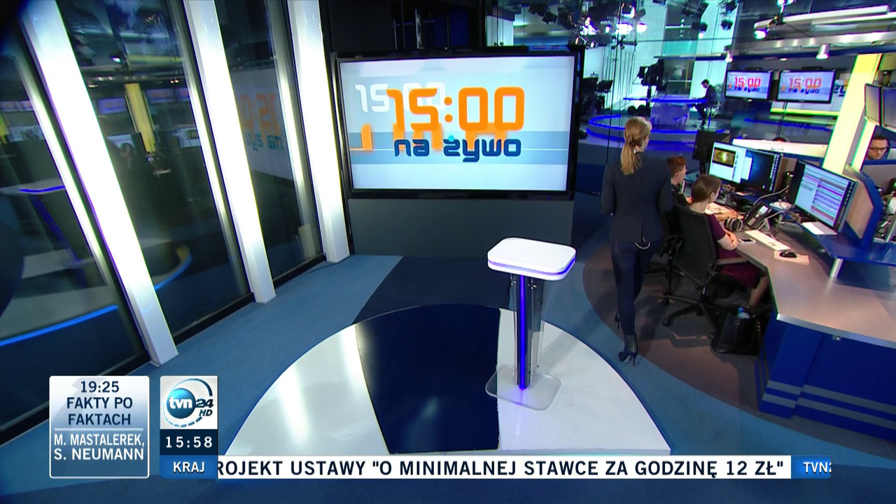 TVN_24_HD-02102015-1540.mts (0_07_12) 002321