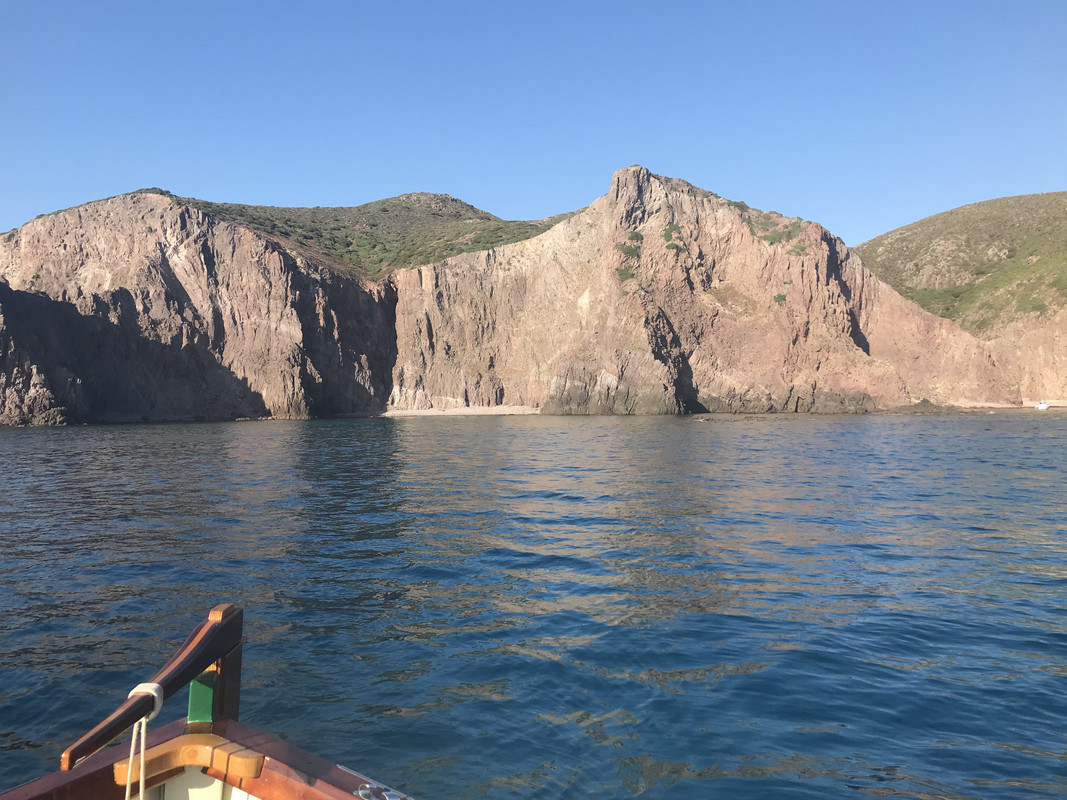 EA4D445F-D652-4EC5-9E66-A2F905EB8AF0