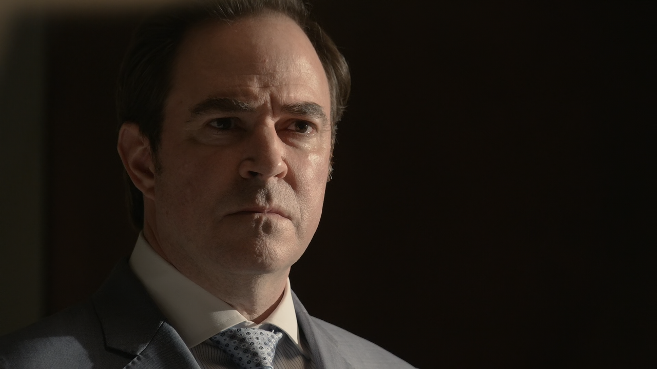 The.Blacklist.S08E07.Chemical.Mary.1080p.10bit.AMZN.WEB-DL.DDP5.1.HEVC-Vyndros.mkv_snapshot_12.13_[2