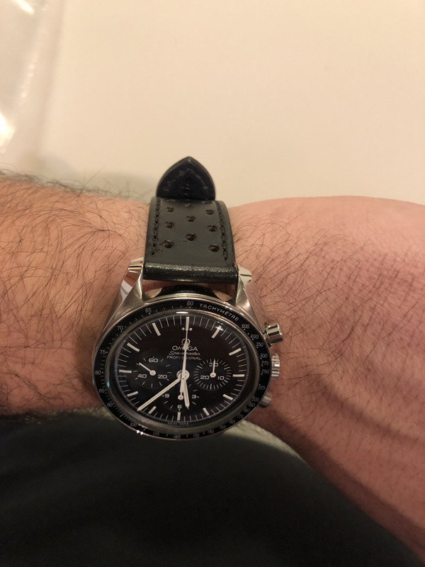 A5B2800D-1458-486A-BF6B-FCE568D4FE4E