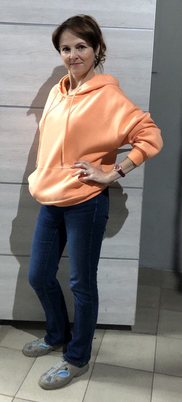 24DE4D4B-0643-47F1-BCB5-0B7FF21610B1