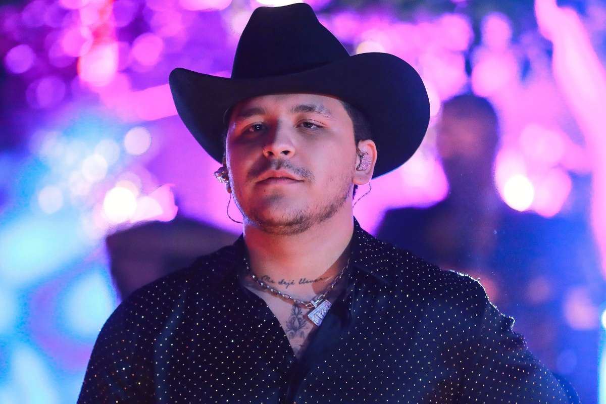 Christian Nodal bloqueó a esta conductora de VLA,