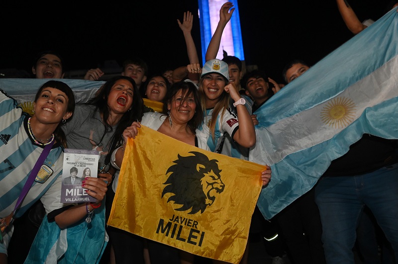 fotojaviermilei-LLA2