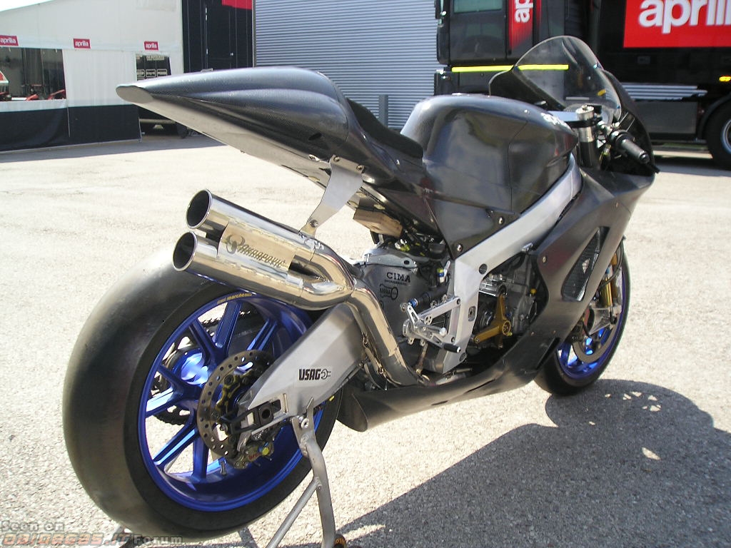 aprilia-rs3-motogp-2