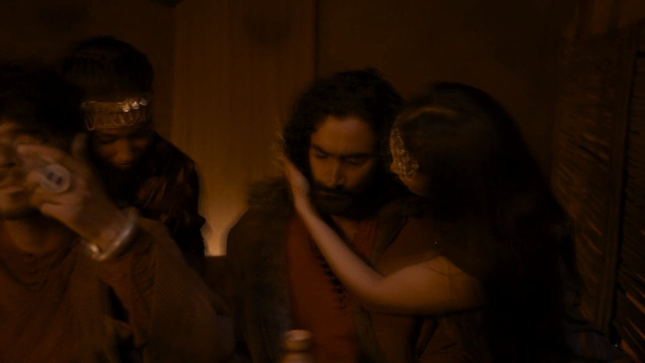 The.Empire.S01.1080p.HS.DSNP.mkv_snapshot_05.06_[2021.08.27_10.39.43]