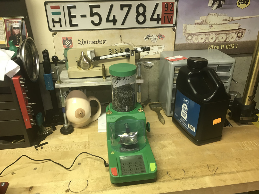 5EA6FD8D-041F-4551-A753-8895B2806E3D