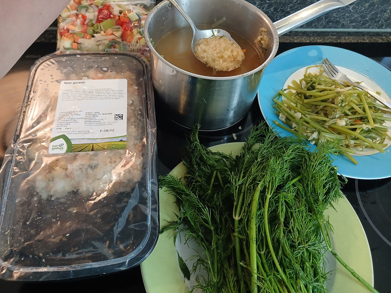 [Image: LVEG-NASI-SOEP-AH-GROENTENMIX-DILLEN-260324-115236.jpg]