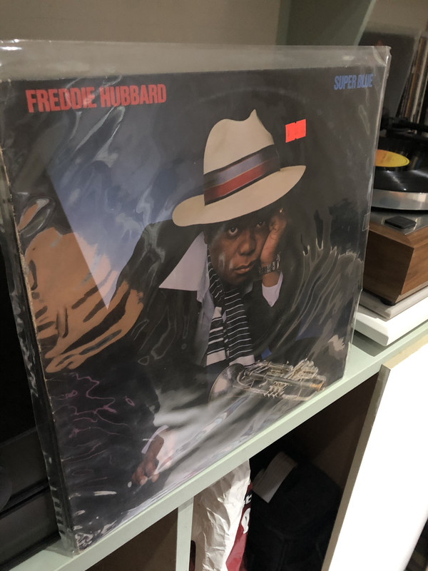 B59EEF8F-88AB-48D3-BFA8-2007980A691D