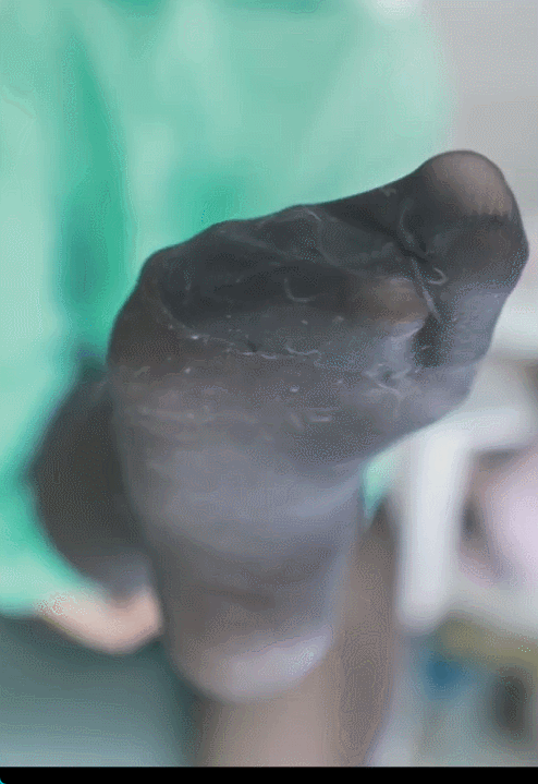 [049] 에디린 Addielyn - (ad1yn2) [AfreecaTV] - 穿着黑色连裤袜录制流 (2022.04.13) [0P6V-4.46GB] 秒传