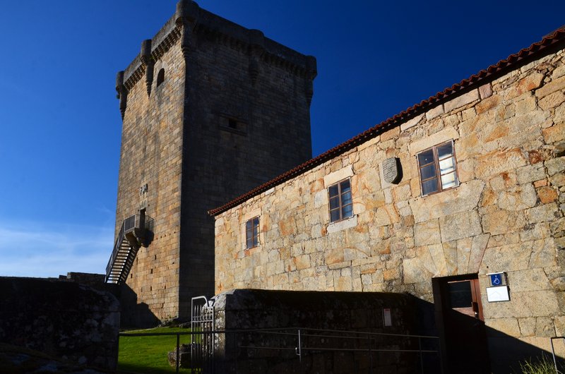 CASTILLO Y PARADOR DE MONTERREY-27-5-2024 - Galicia y sus pueblos - 2017/2024 (20)