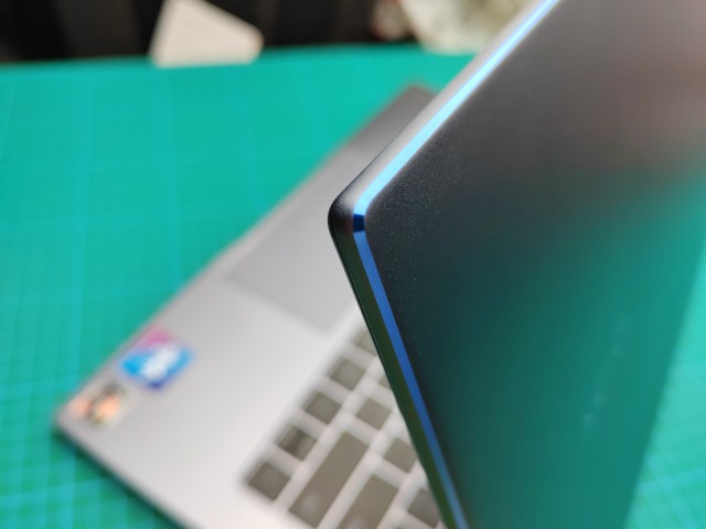 Garisan biru estatik