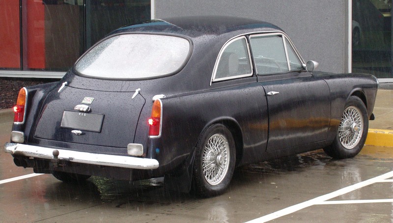 0AC50371-5229-4E31-8D8E-637B0071A689