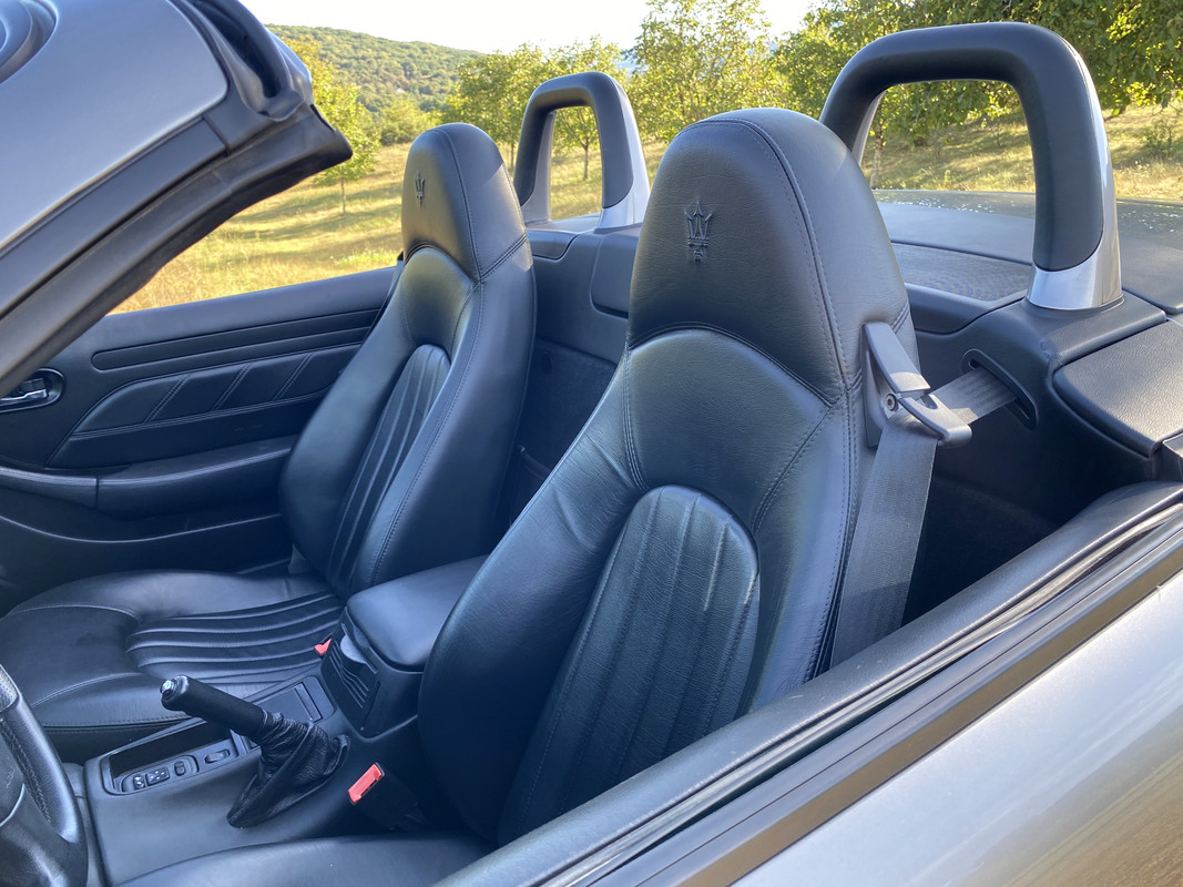 036F3533-EDBA-429E-9BBB-29E05FD1E30F