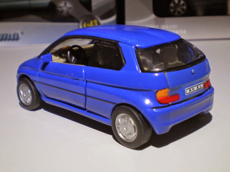 106_bmw_e1_back